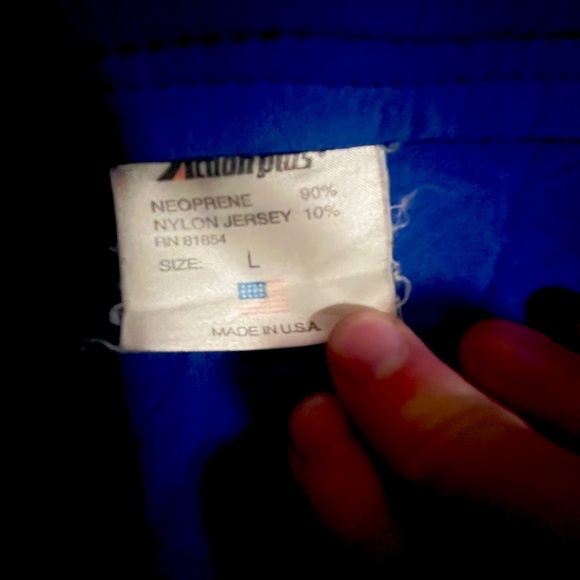 Action plus wet suit, long johns and blouse mildly worn no tears, zippers works. - Picture 5 of 5